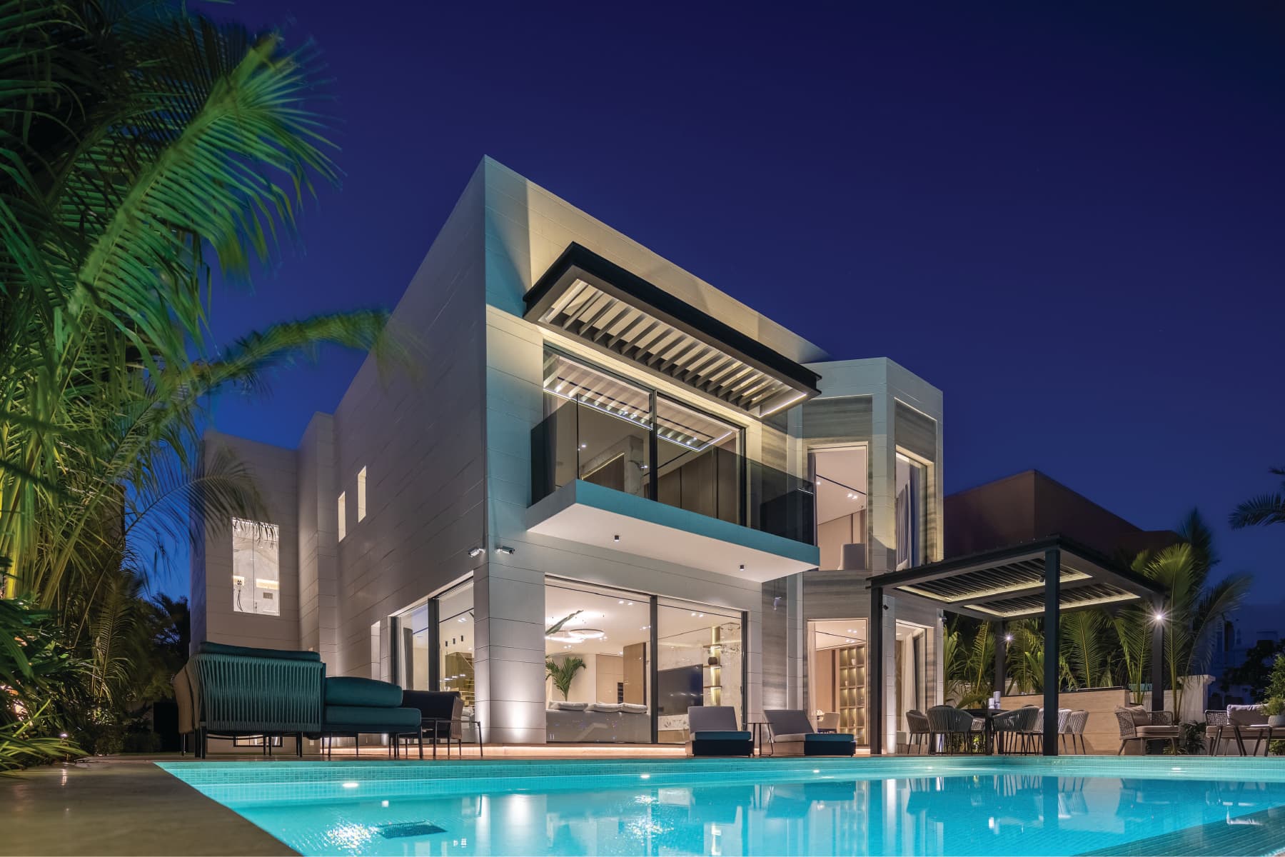 AED 25M+